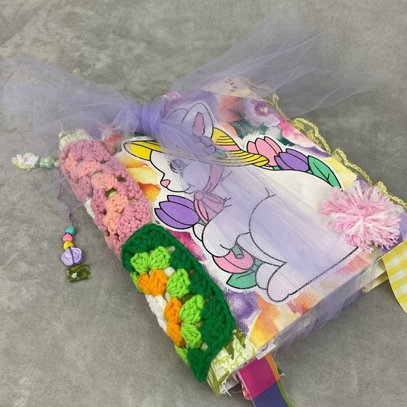 Handmade bunny Easter junk journal (semi bare style) with lots vintage ephemera - Picture 13 of 16